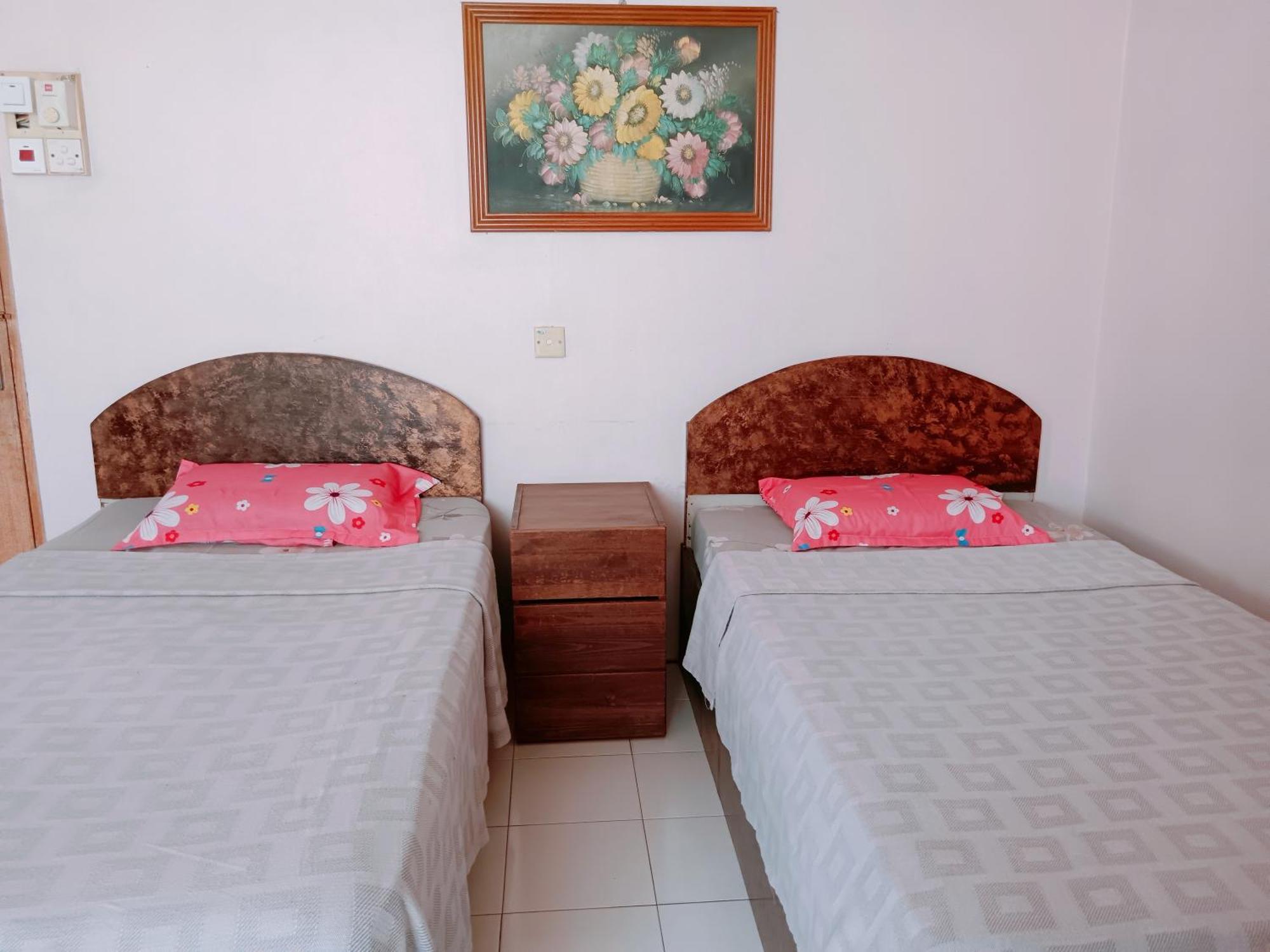 New Budget Inn Hotel Chukai Kültér fotó
