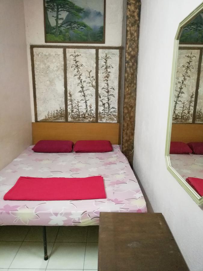 New Budget Inn Hotel Chukai Kültér fotó